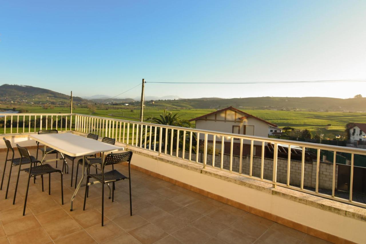 Amplio Y Comodo Chalet En Ajo Con Preciosas Vistas Eksteriør billede
